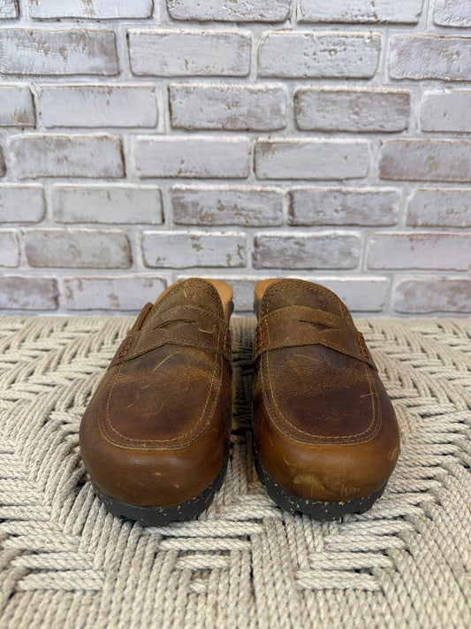 Otbt Clogs, Tan, 8.5, Like New