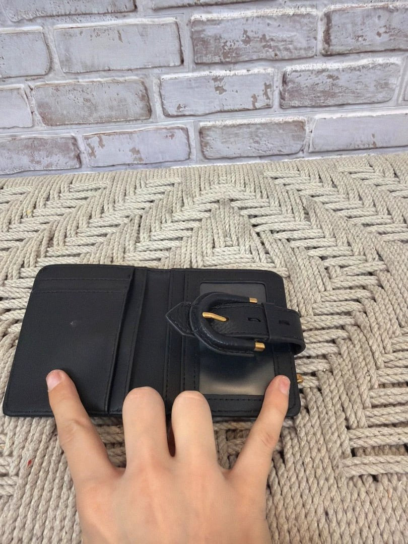 Fossil Wallet – Leopard/Black – Size One Size – Excellent Condition