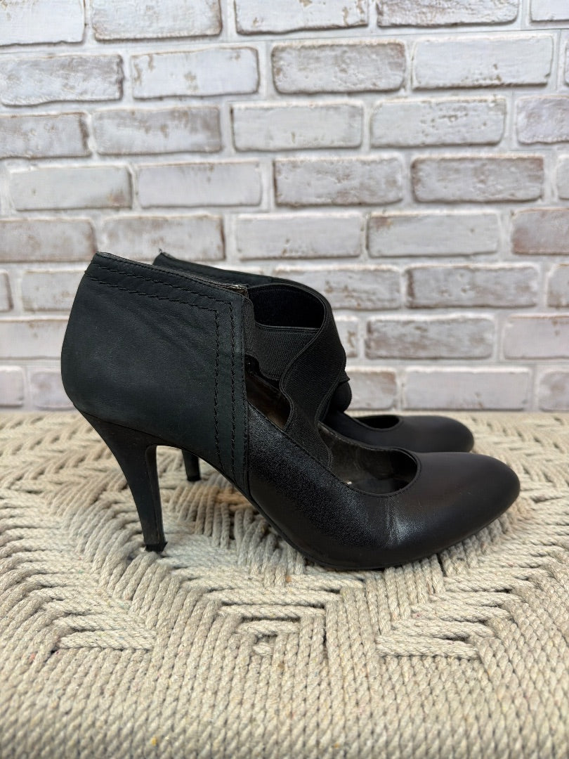 DKNY Heels, Black, 8.5, Used - Good