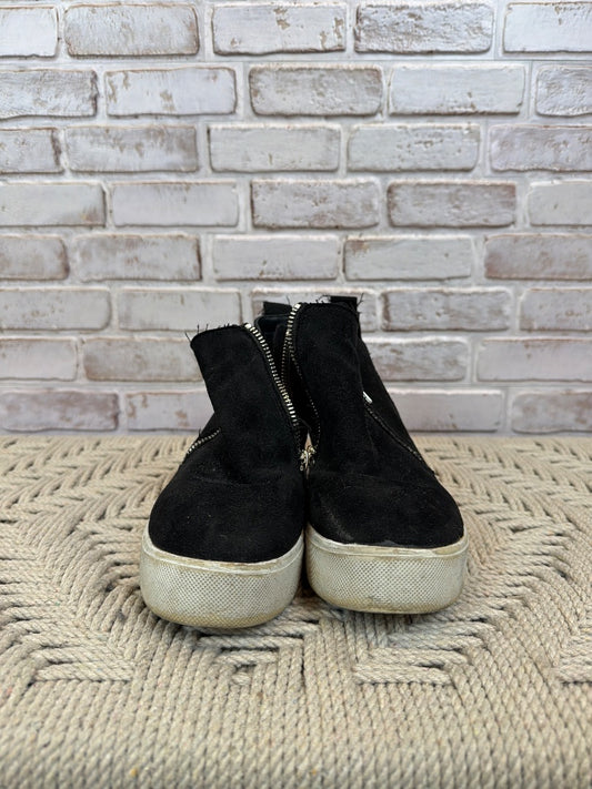 Soda Sneakers, Black, 6, Used - Fair