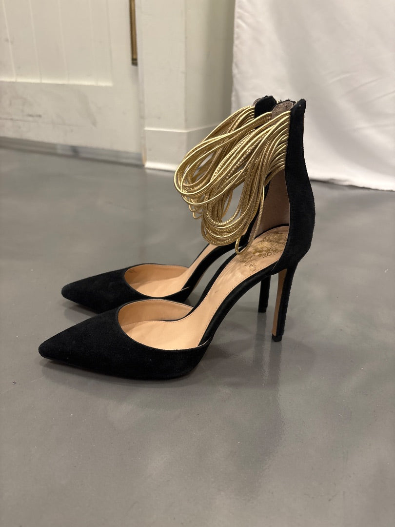 Vince Camuto Heels, Black/gold, 9