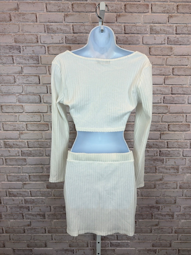 CBR Matching Clothing Set, White, Medium, Used - Good