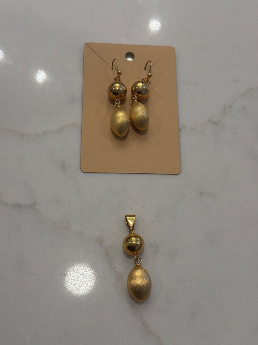 Various Matching Jewelry Set, Gold, One Size, Used - Good