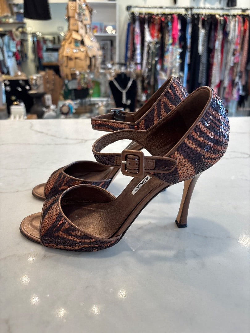 Manolo Blahnik Heels, bronze animal, 8.5