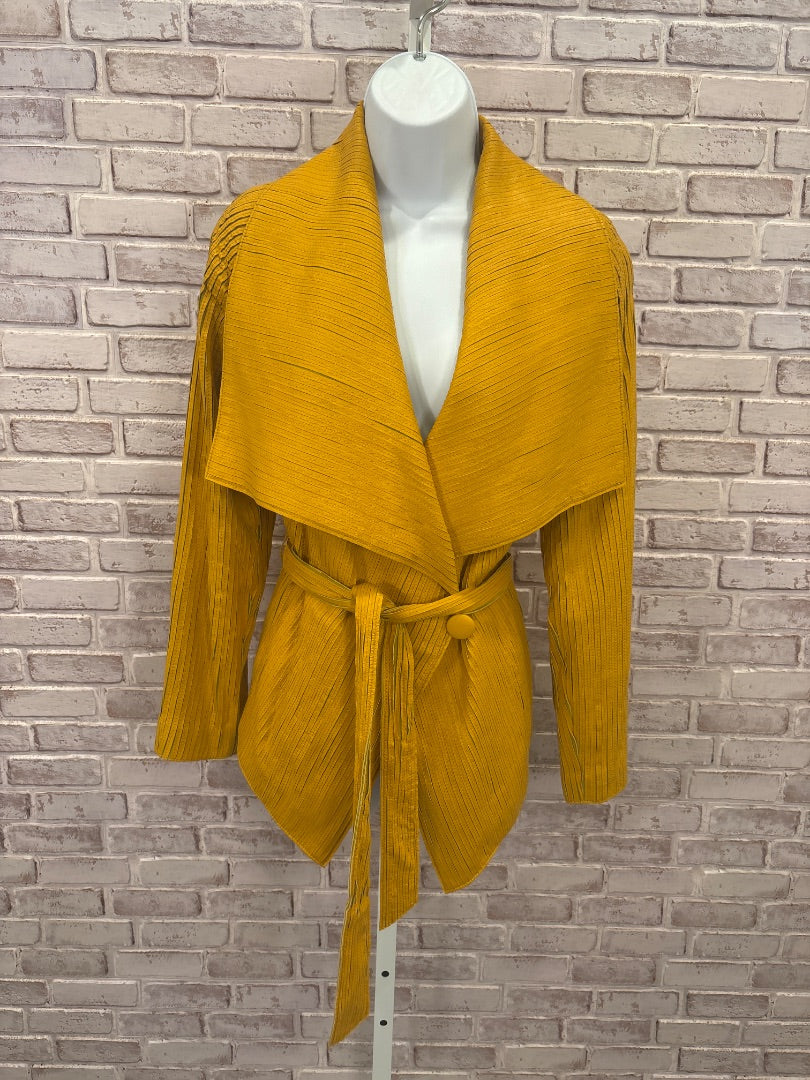 Chi by Falchi Jacket, Yellow, Small, Used - Good