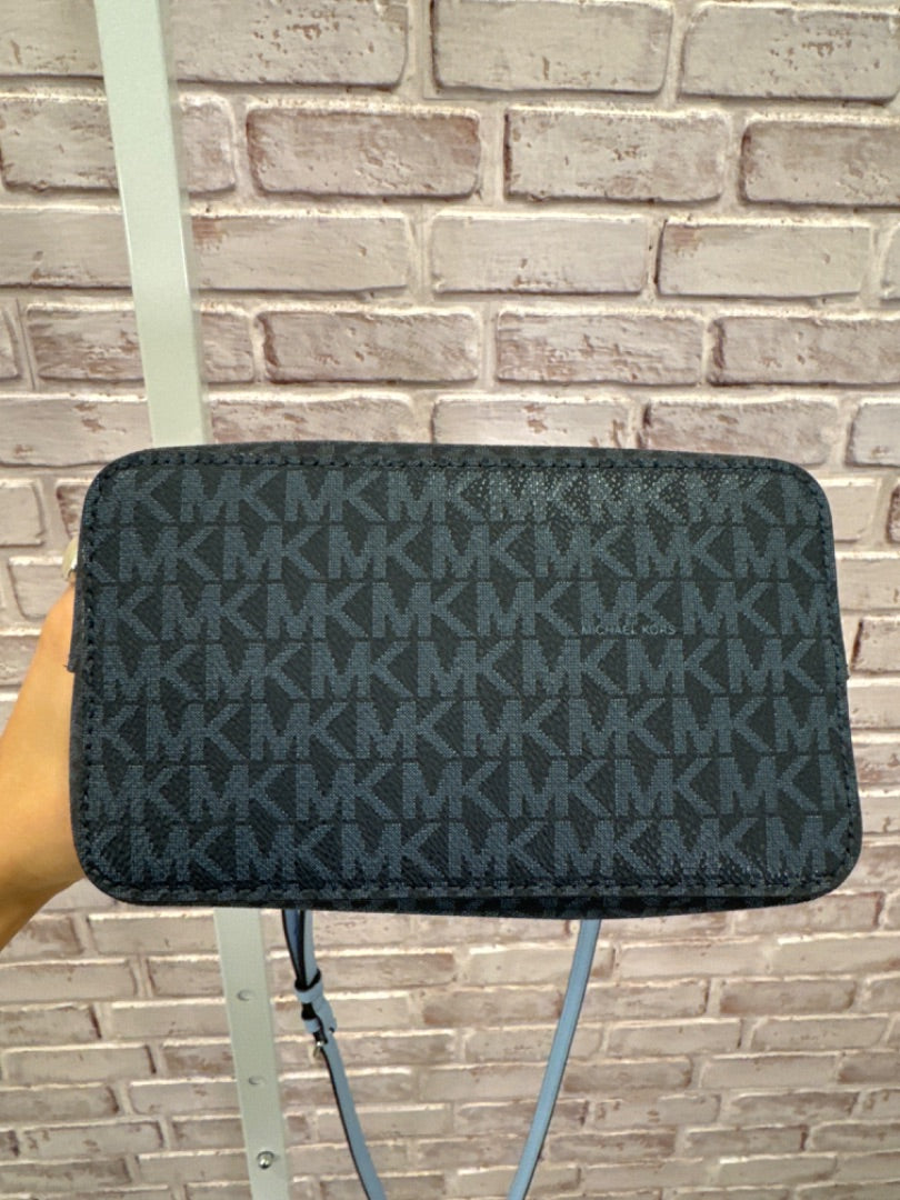 Michael Kors Crossbody, Blue monogram, One Size, Used - Good