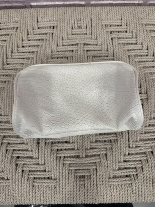 Quidad makeup bag, White, One Size, Used - Good