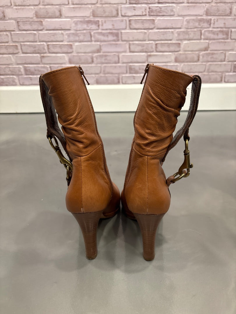 Coach Booties, Tan, 8, Used - Good