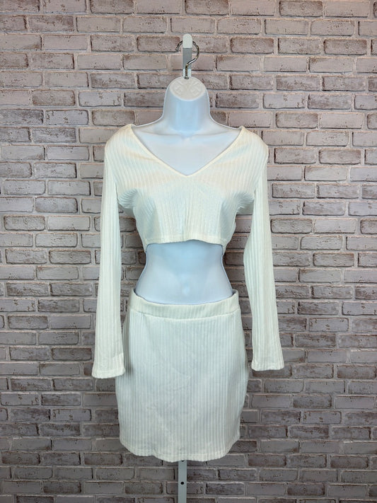 CBR Matching Clothing Set, White, Medium, Used - Good