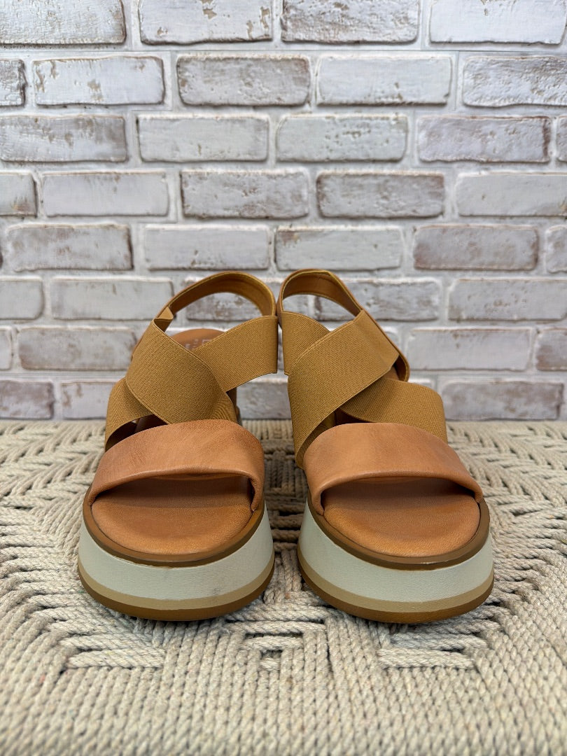 Lascana Sandals, Tan, 40, Used - Good