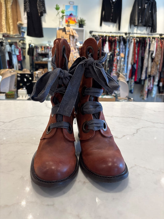 John Fluevog Gladstone Booties, Tan, 8.5