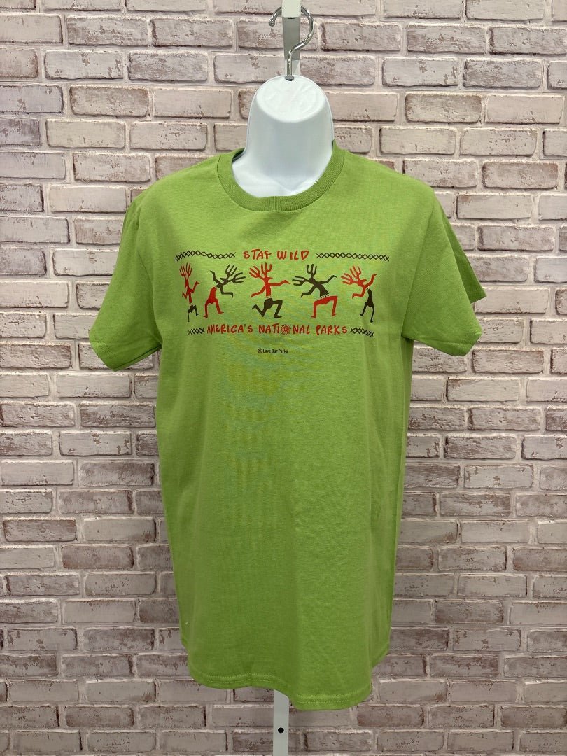 Love our parks Tee shirt, Green/red, Small, Used - Good - Chill Boutique Consignment