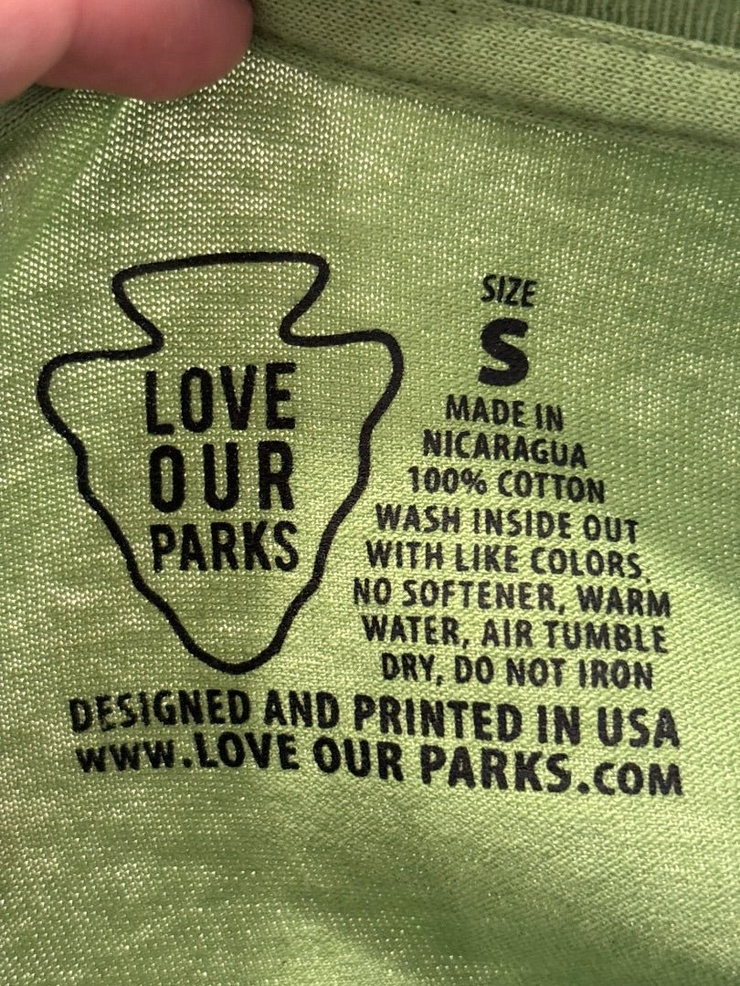 Love our parks Tee shirt, Green/red, Small, Used - Good - Chill Boutique Consignment