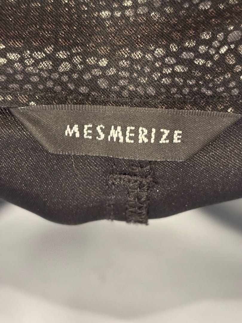Mesmerize Pants, Black, Medium/8, Used - Good - Chill Boutique Consignment