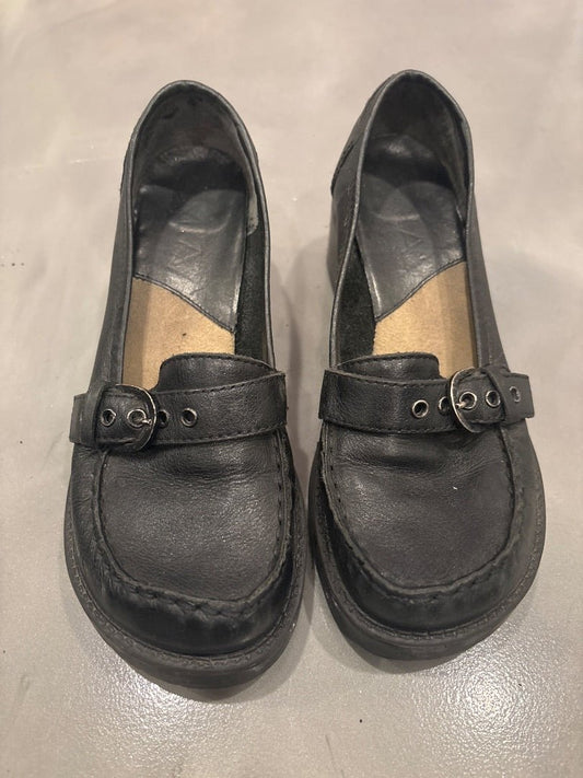 Mia Loafers, Black, 7, Used - Fair - Chill Boutique Consignment