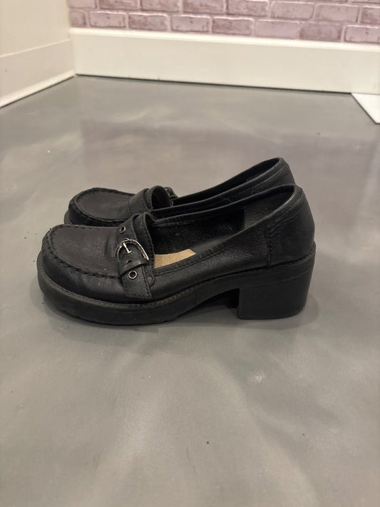 Mia Loafers, Black, 7, Used - Fair - Chill Boutique Consignment