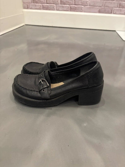 Mia Loafers, Black, 7, Used - Fair - Chill Boutique Consignment