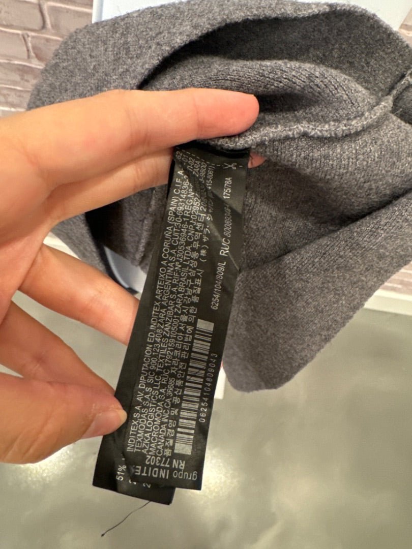 Various Skirt, Grey/black, Medium, Used - Good - Chill Boutique Consignment