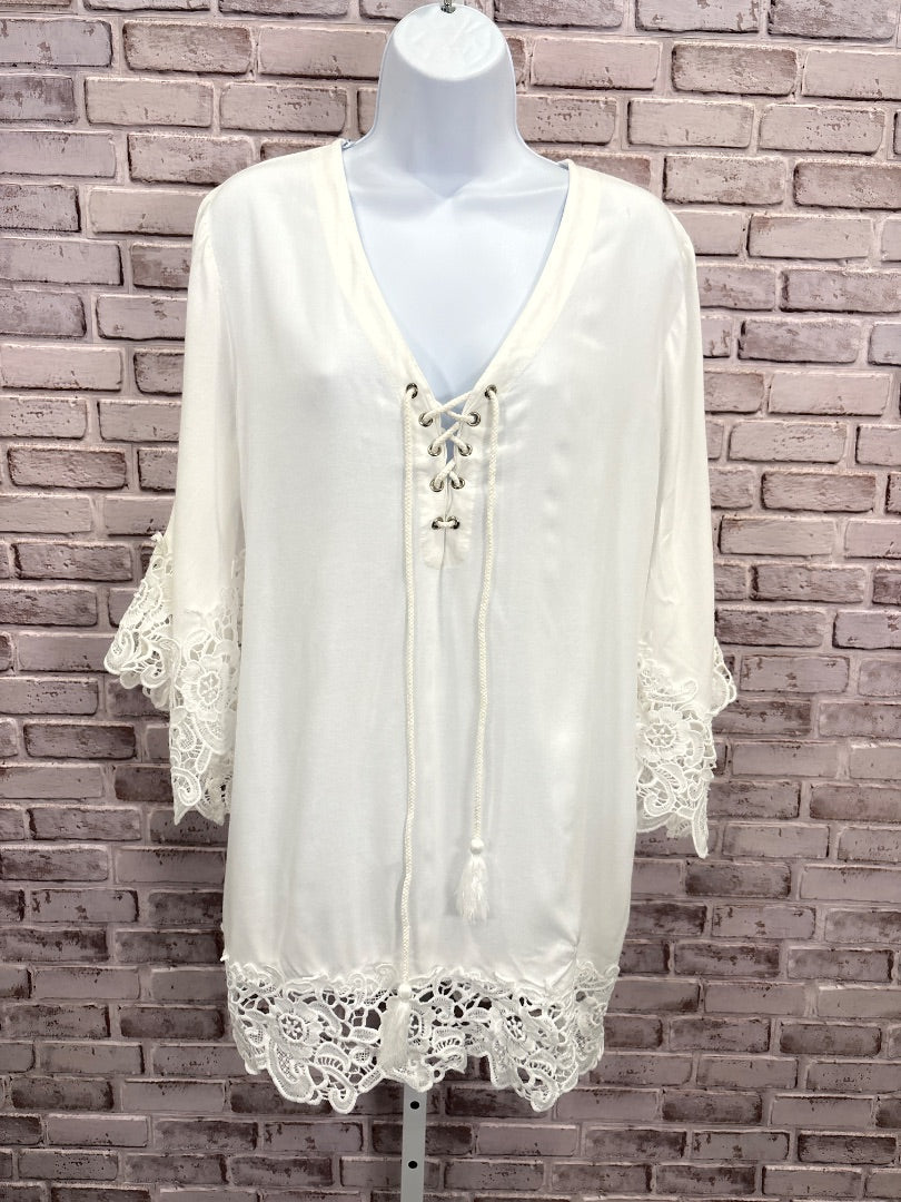 Tops - Chill Boutique Consignment