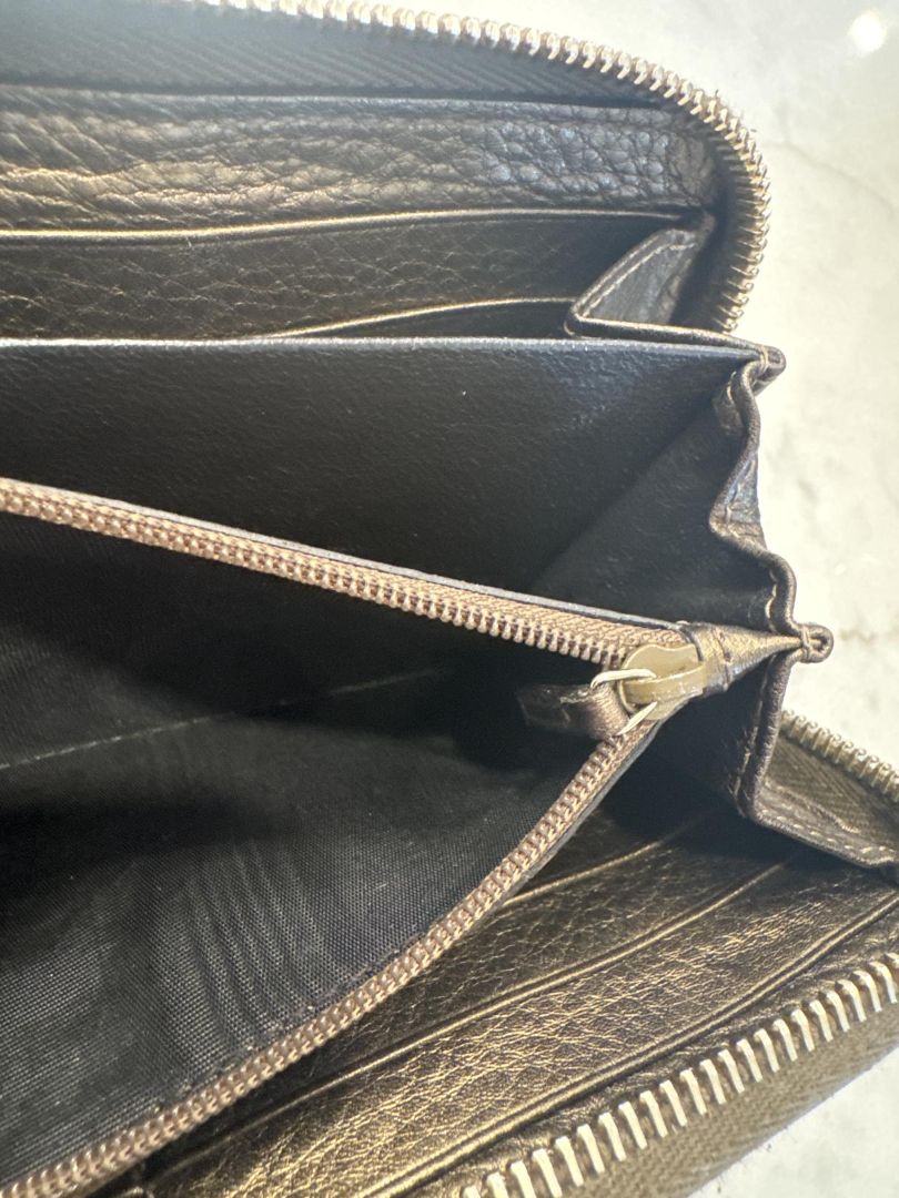 Gucci Wallet, Gold, One Size