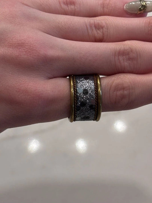 Various Jewelry - Ring – Various Jewelry - Ring, Gold/silver, 9, Used - Excellent