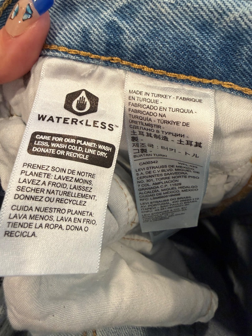 Levi’s 501 Jeans, Light denim, 32, Used - Excellent