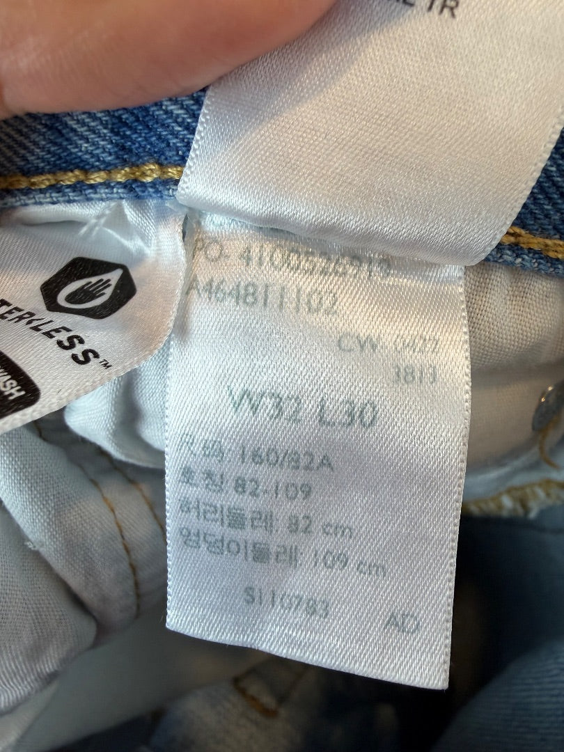 Levi’s 501 Jeans, Light denim, 32, Used - Excellent