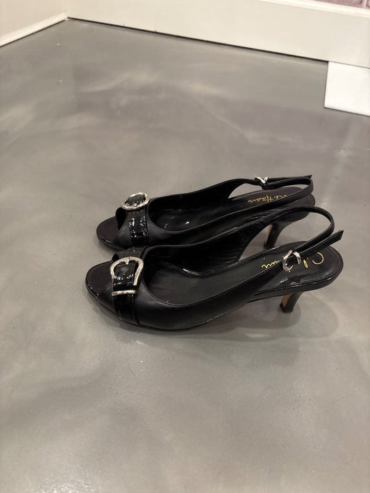 Cole Haan Heels, Black, 8, Used - Good - Chill Boutique Consignment