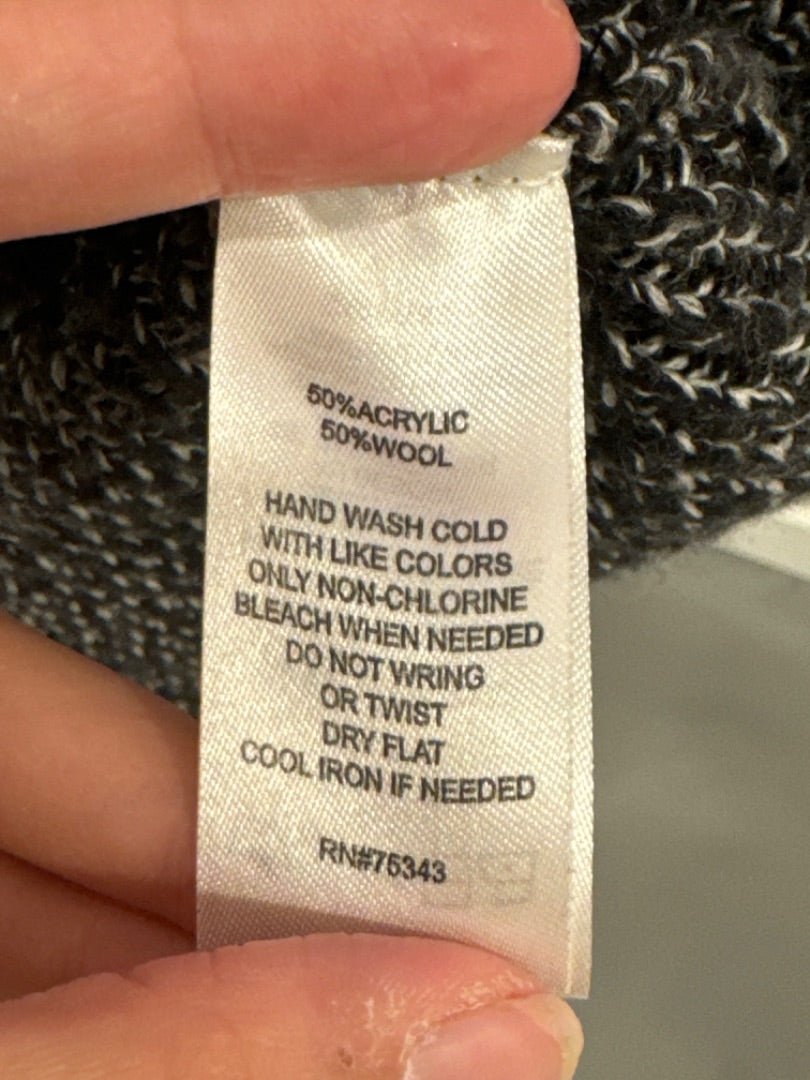 Cynthia Rowley skirt, Black/white, Medium, Used - Good - Chill Boutique Consignment