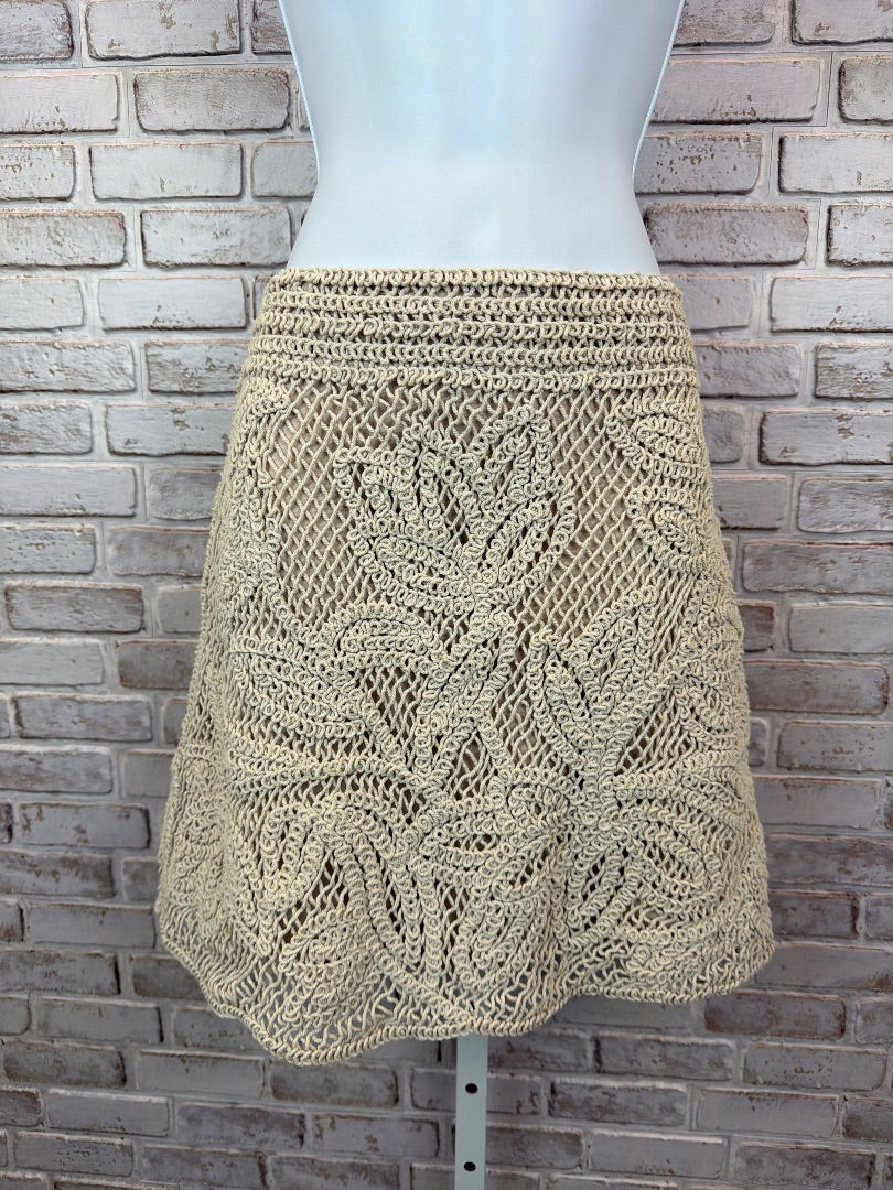 Skies are blue Skirt, Beige, Medium, Used - Excellent