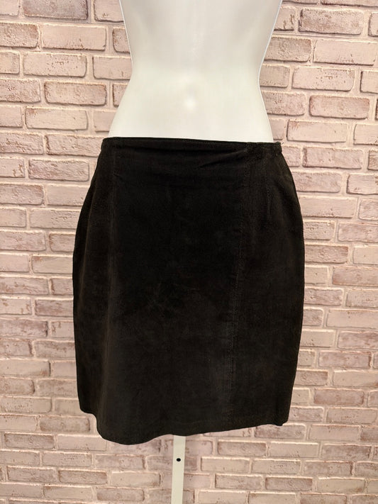 Fox Run Skirt, dark brown, 6, Used - Good
