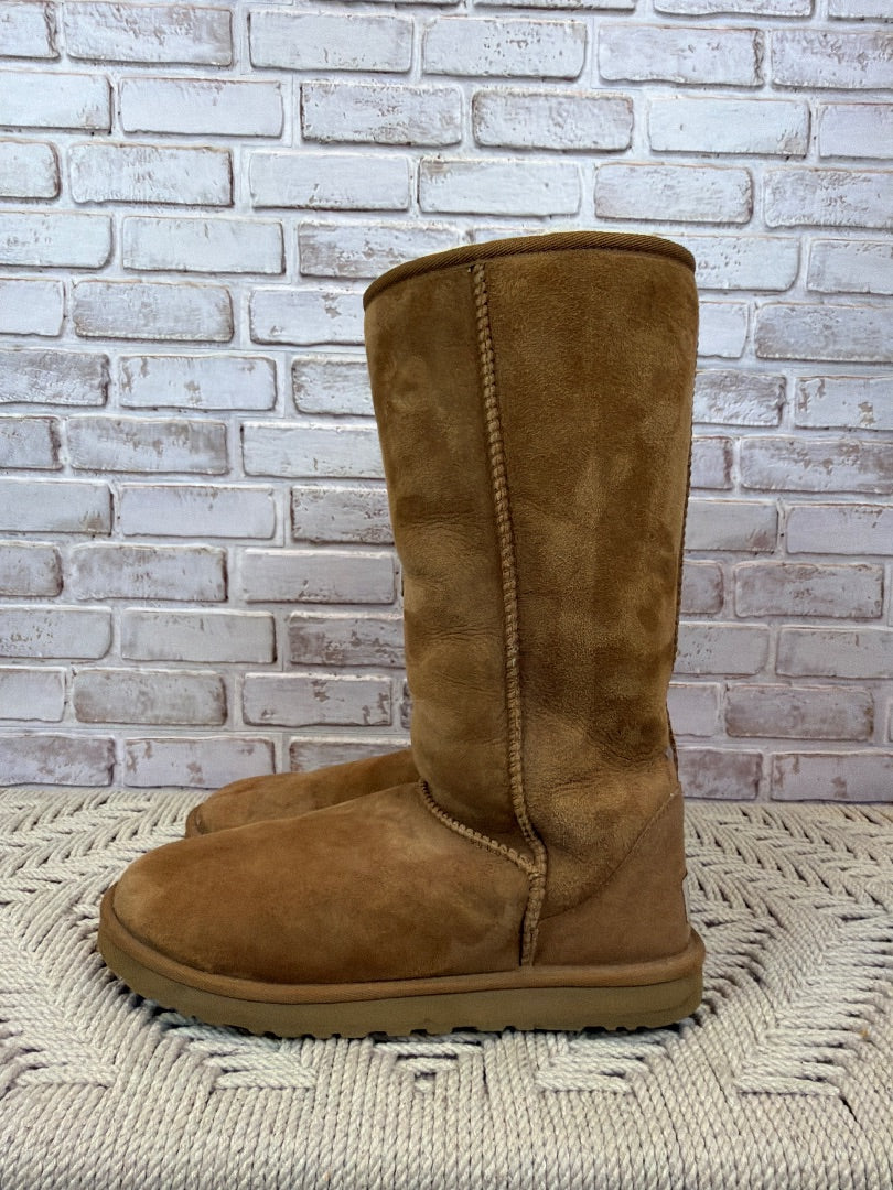 Ugg Boots, Tan, 9, Used - Good