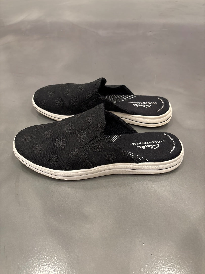 Clarks Cloudsteppers Sneakers, Black, 7.5, Used - Good