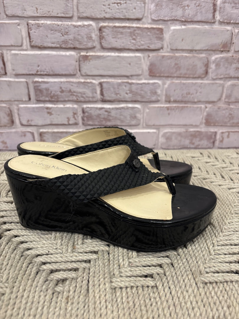 Calvin klein Platform flip flops, Black, 6, Used - Fair