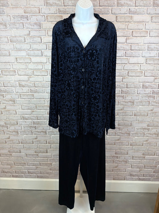 Elizabeth by Liz Claiborne Matching Clothing Set, Navy, 1, Used - Excellent