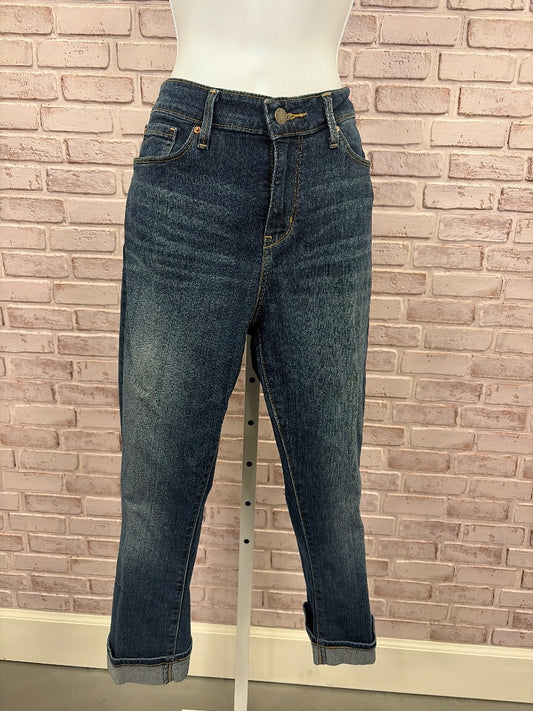 Levi’s Mid Rise Capri Jeans, Denim, 10, Used - Good