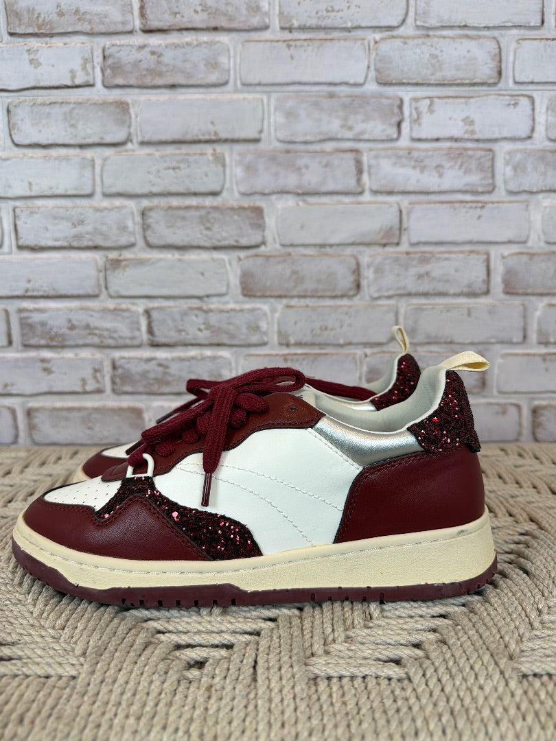 Mi.im Sneakers, Maroon/white, 7, Like New