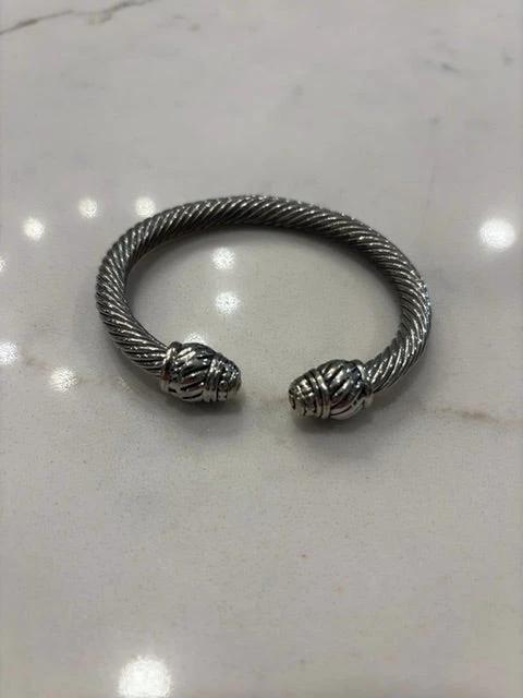 Various Jewelry - Bracelet – Various Bracelet, Silver, One size, Used - Excellent