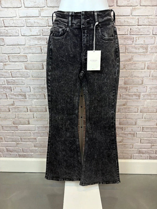 Kancan Bottom - Jeans – Kancan Ultra High Rise Flare Jeans, Black, 5, New With Tags