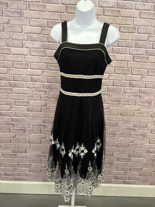 Various Dress, Black/white, Medium, Used - Good