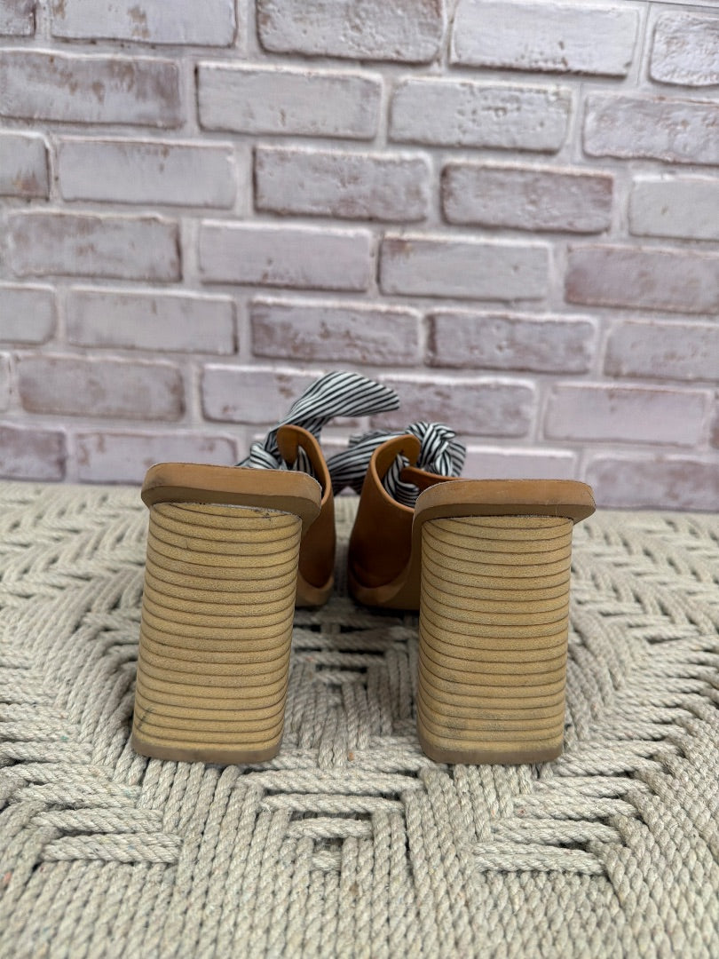 Dolce Vita Heels, tan multi, 8, Used - Good