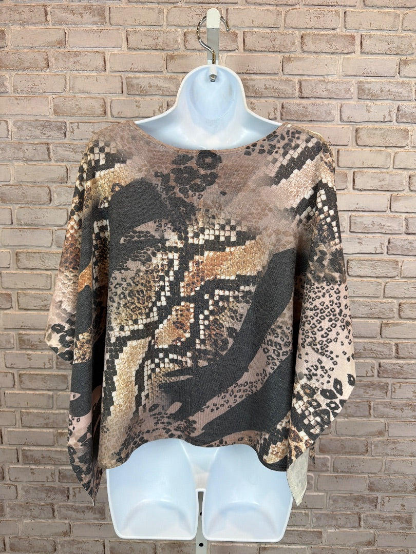 Xoxo Shirt, Multi, One Size, Used - Good