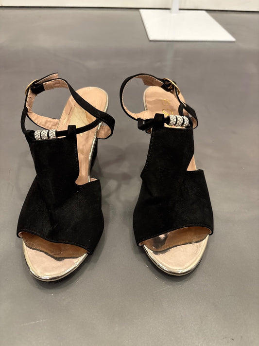 Forever Heels, Black, 7, Used - Good