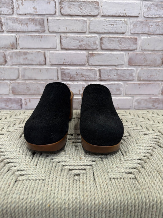crown vintage Clogs, Black, 7, Used - Good