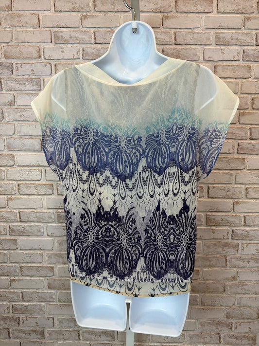 Cabi Shirt – Off White, Size XS – Excellent Condition