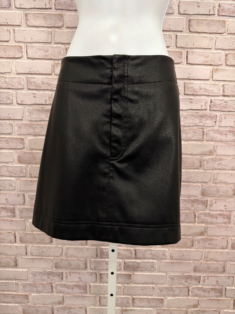 Treasure & bond faux leather Skirt, Black, Medium, Used - Good