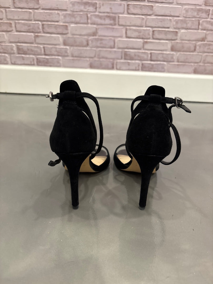 White House Black Market Heels, Black, 8.5, Like New