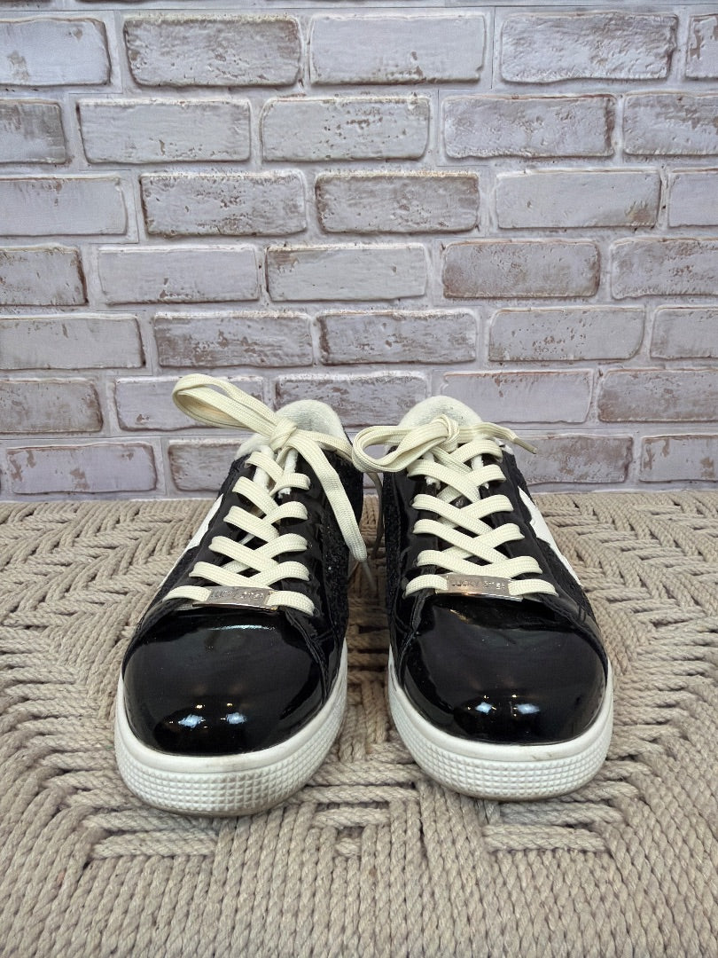 Lucky Step Sneakers, Black, 8, Used - Good