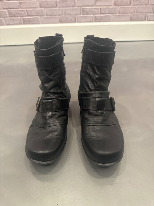Romika booties, Black, 7, Used - Good
