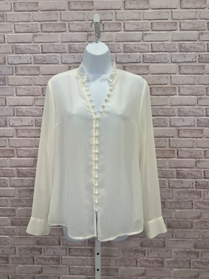 Express Shirt, White, Medium, Used - Good